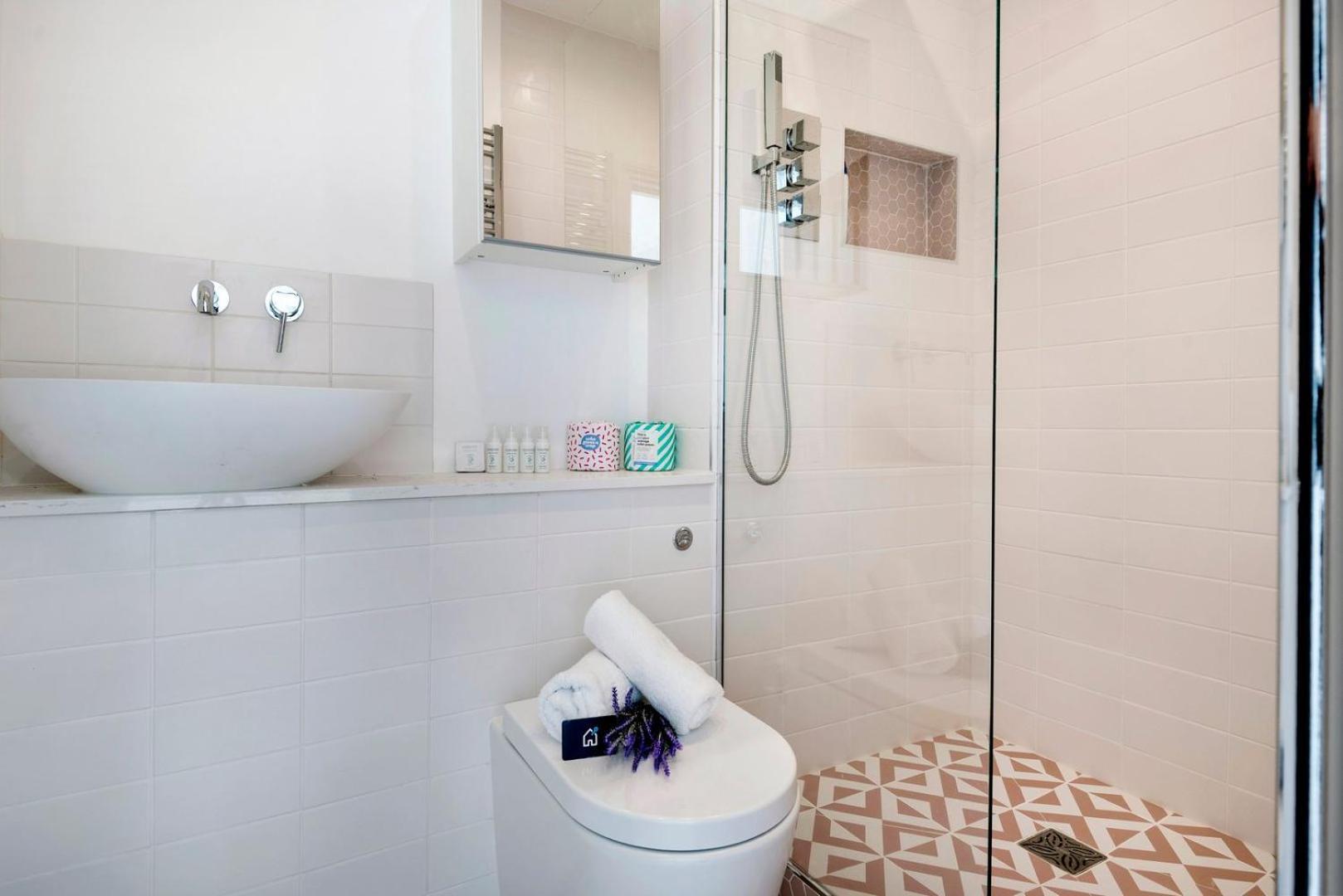 Modern And Bright Highgate Gem Apartment London Ngoại thất bức ảnh